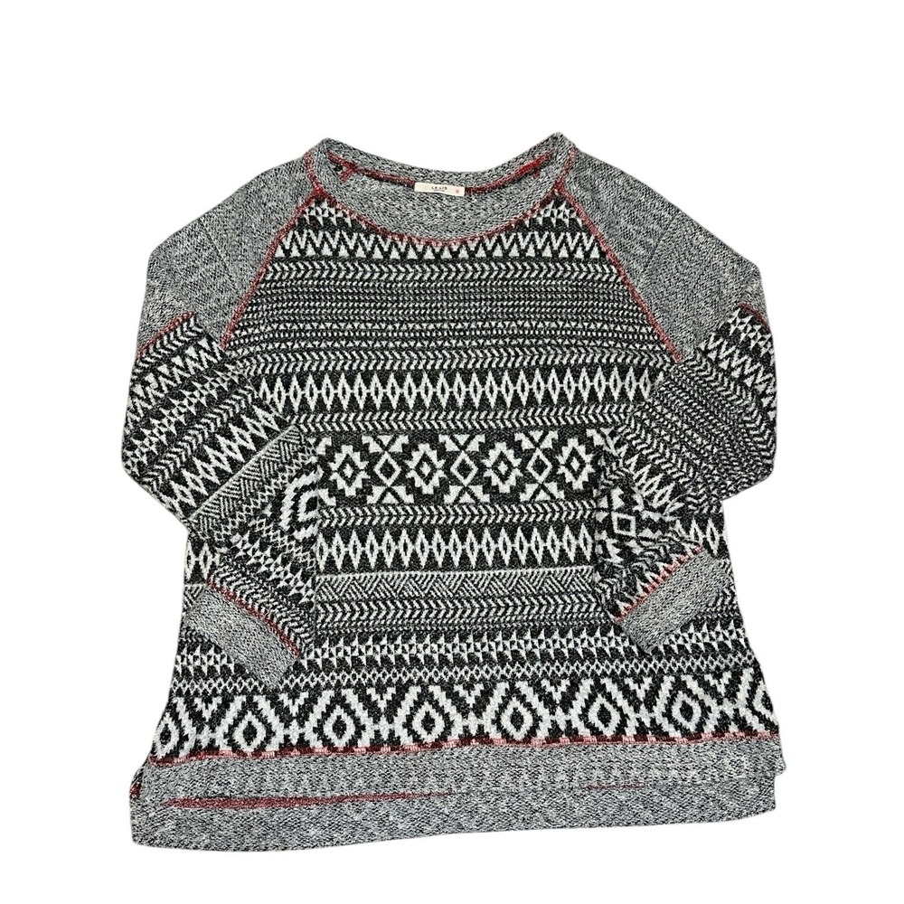 Le Lis Soft And Cozy Woman's Aztec Long Sleeve Lightweight Sweater Size XL Poly